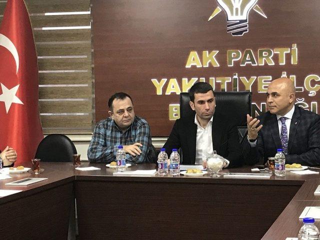 Yakutiye’de Referandum Değerlendirmesi Yapıldı