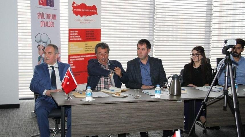 G&uuml;venli Gıda G&uuml;venli Gelecek Projesi Eğitimi Kayseri Ticaret Odası&rsquo;nda Ger&ccedil;ekleştirildi