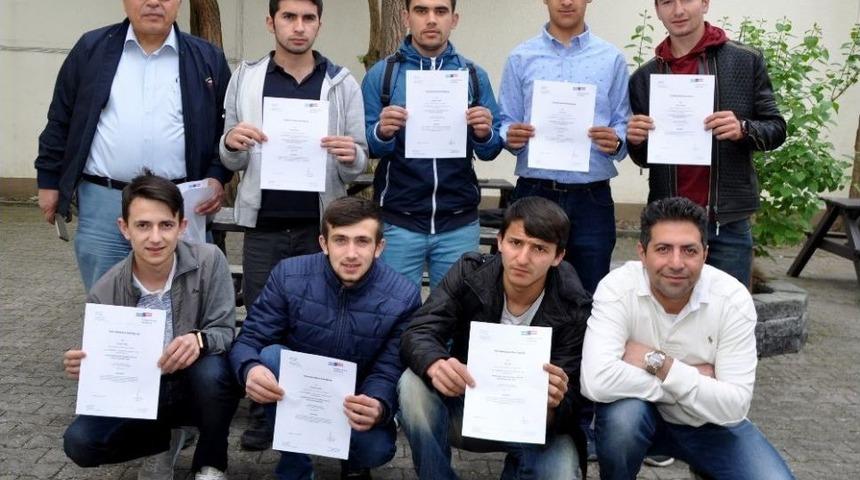 Bursalı &Ouml;ğrenciler Yenilenebilir Enerji Kaynaklarını İnceledi