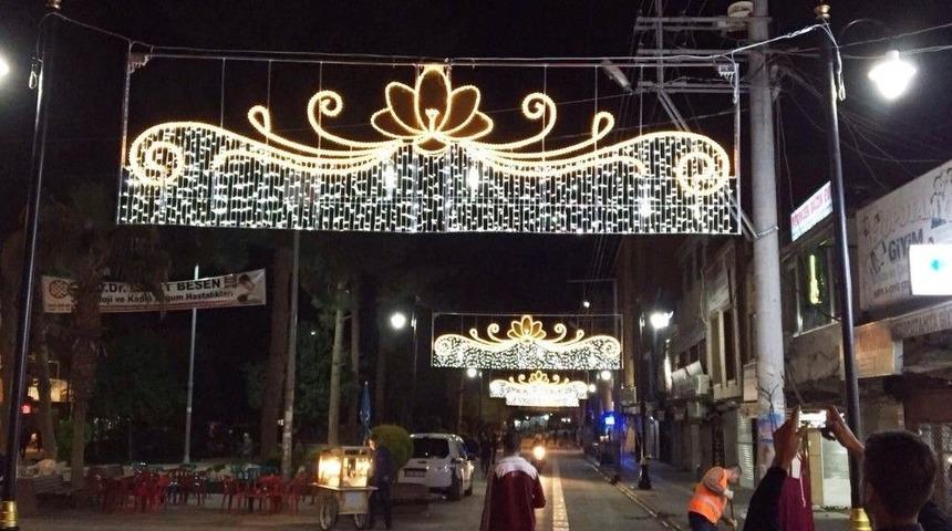 İzmit Belediyesi Kızıltepe&rsquo;yi Işıklandırdı