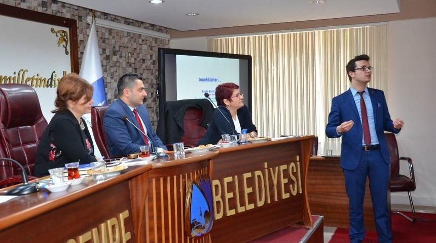 Sokak Hayvanlarının Korunmasında Nasıl Yol İzleyeceklerini &Ouml;ğrendiler