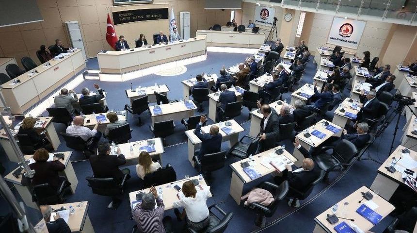 Cumhurbaşkanı İstedi B&uuml;y&uuml;kşehir Yaptı