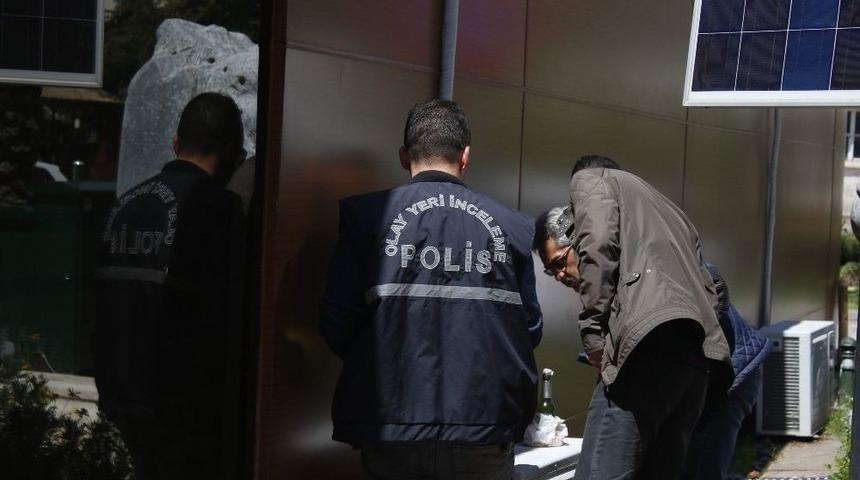 Antalya&rsquo;da Molotof G&ouml;r&uuml;n&uuml;ml&uuml; Şişe Panik Oluşturdu