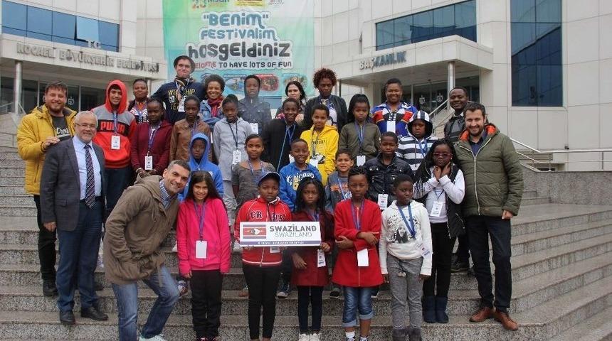 23 Nisan &Ccedil;ocukları Kocaeli&rsquo;ne Gelmeye Devam Ediyor