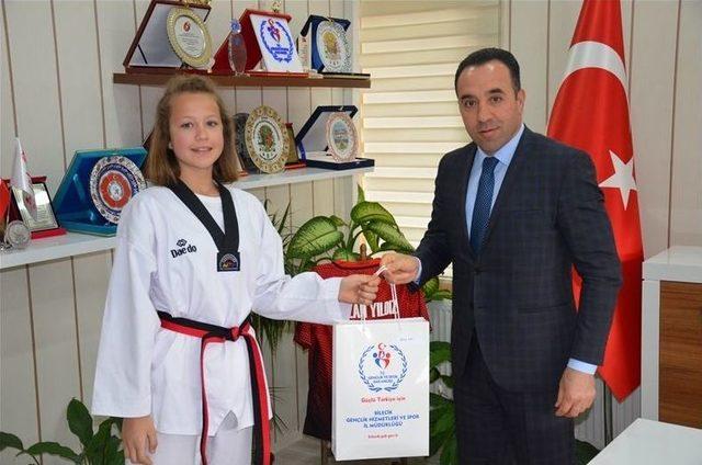 Bilecik’te Taekwondoda Ulusal Ve Uluslararası Başarı Elde Etti