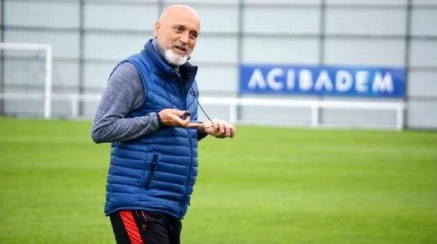 &Ccedil;aykur Rizespor'da Hikmet Karaman: "hedef 3 Puan"