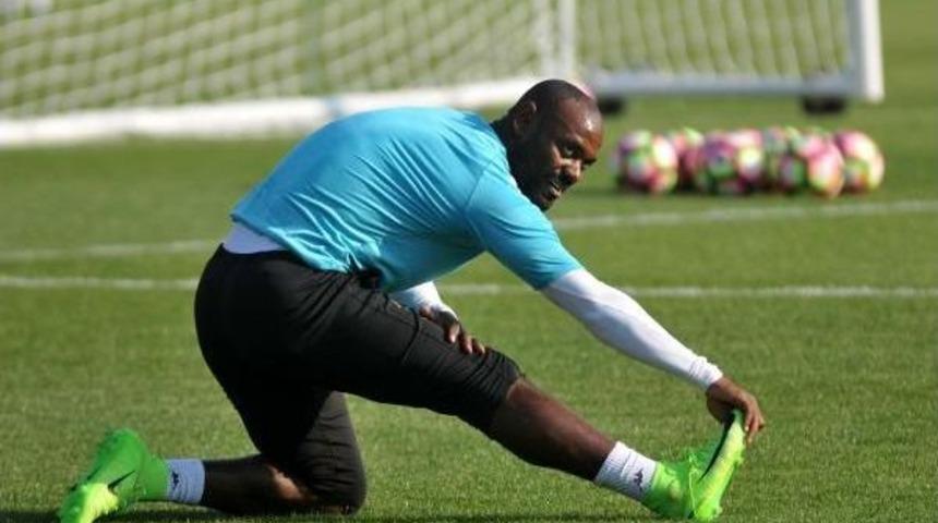 Aytemiz Alanyaspor'da Vagner Love Şoku