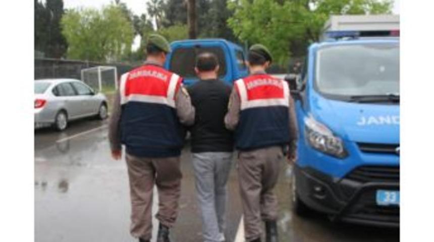 Aranan Zanlı Kaza Yapınca Sahte Kimlikle Yakalandı