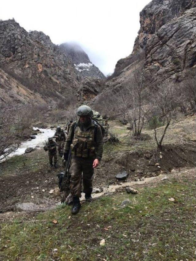 Erzincan’da Terörist Barınaklarına Jandarmadan Operasyon