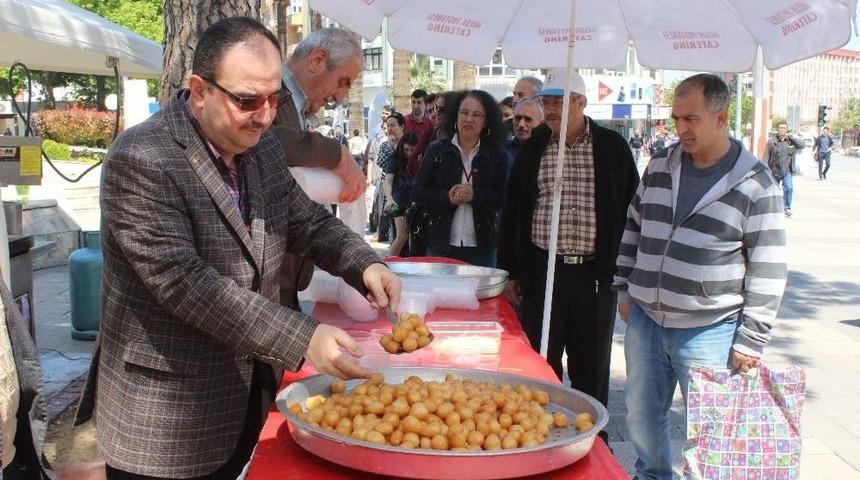 Denizli&rsquo;de, Şehit Ve Gaziler İ&ccedil;in 5 Bin Kişiye Lokma Dağıtıldı