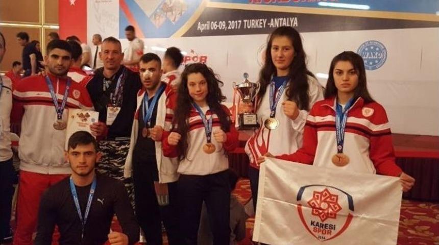 Karesispor&rsquo;lu Melek Sarı, T&uuml;rkiye Şampiyonu