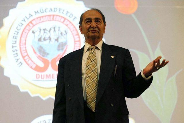 Ilıcak: “kitap Okumak Uyuşturucuyla Mücadelede Önemli Yer Tutuyor”