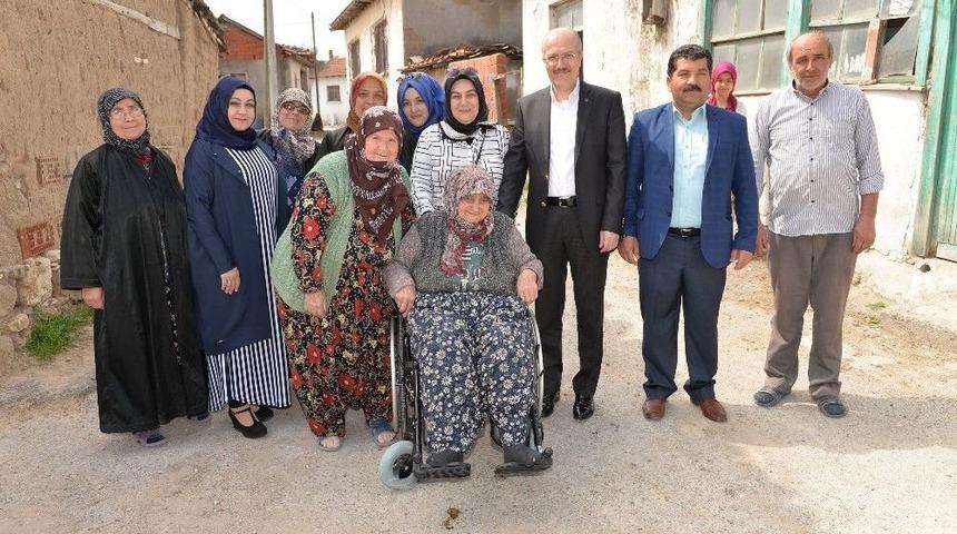 8 Yıldır Dışarı &Ccedil;ıkamıyordu