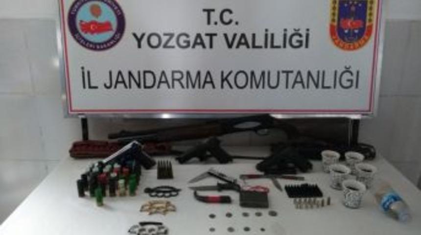 Yozgat&rsquo;ta Uyuşturucu Ve Ka&ccedil;ak&ccedil;ılık Operasyonu: 6 G&ouml;zaltı