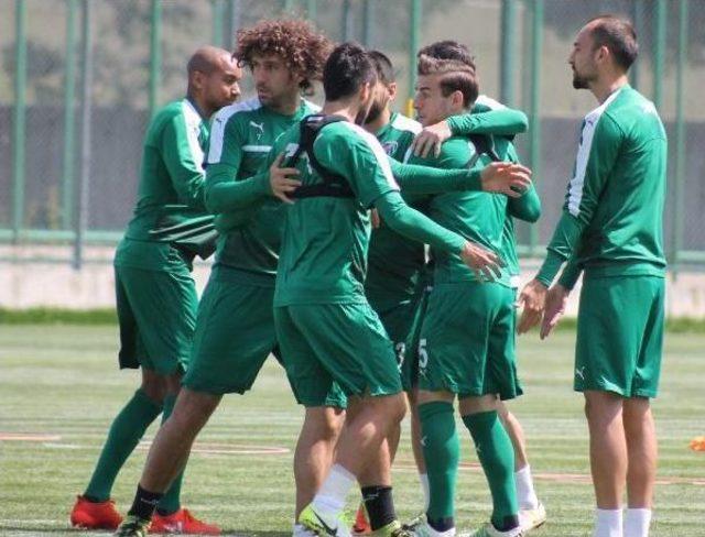 Bursaspor’Da Eğlenceli Antrenman