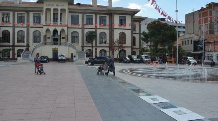 Manisa'da 4.2 B&uuml;y&uuml;kl&uuml;ğ&uuml;nde Deprem (2)