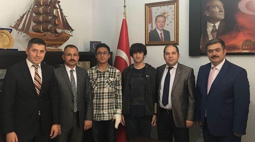 Ygs&rsquo;de Başarılı Olan &Ouml;ğrencilere Zile Kaymakamlığından &Ouml;d&uuml;l