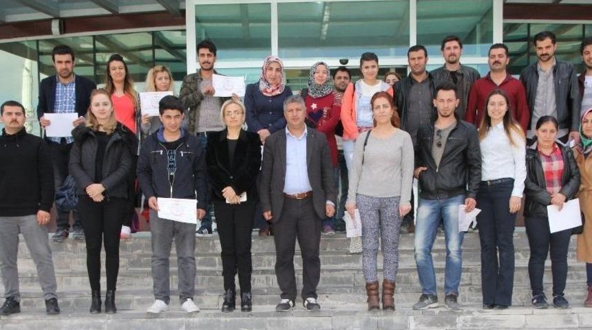 Van&rsquo;da &lsquo;bilgi Ve Beceri&rsquo; Kursu