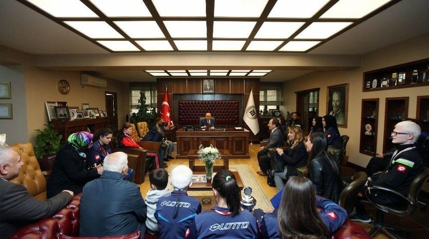 Yenimahalle&rsquo;nin Madalya Avcıları