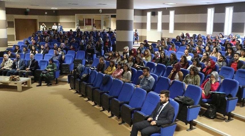 Kbü’de 2. Fizyoterapi Ve Rehabilitasyon Zirvesi Yapıldı