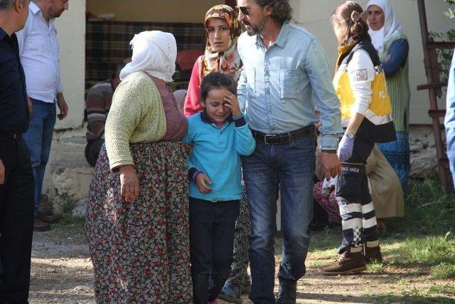 Kardeşi Tarafından Kazara Öldürülen Çocuk Toprağa Verildi