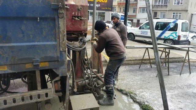 Katlı Pazar Yerinin Zemin Et&uuml;t &Ccedil;alışmaları Yapılıyor 1