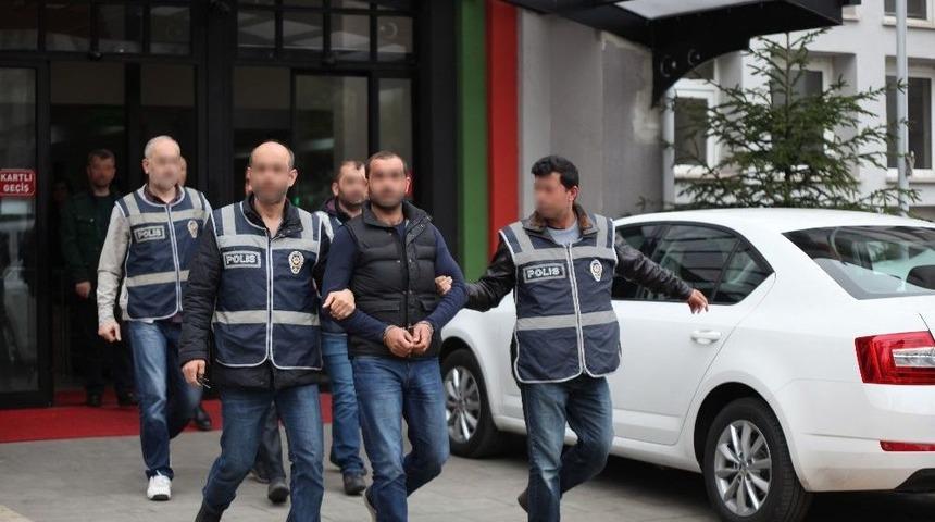 Dolandırıcıların &lsquo;fet&ouml;&rsquo; Oyununu Yaşlı Kadın Bozdu