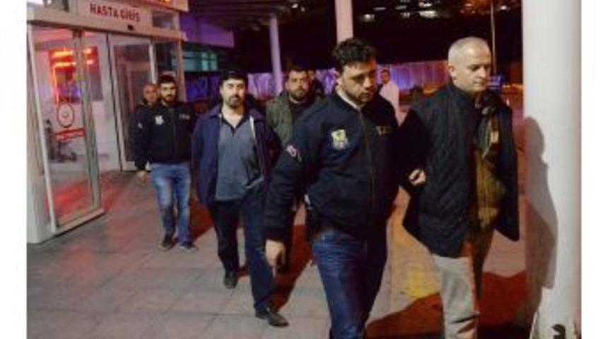 Fet&ouml;&rsquo;den 3 Eski &Ouml;ğretmen Tutuklandı