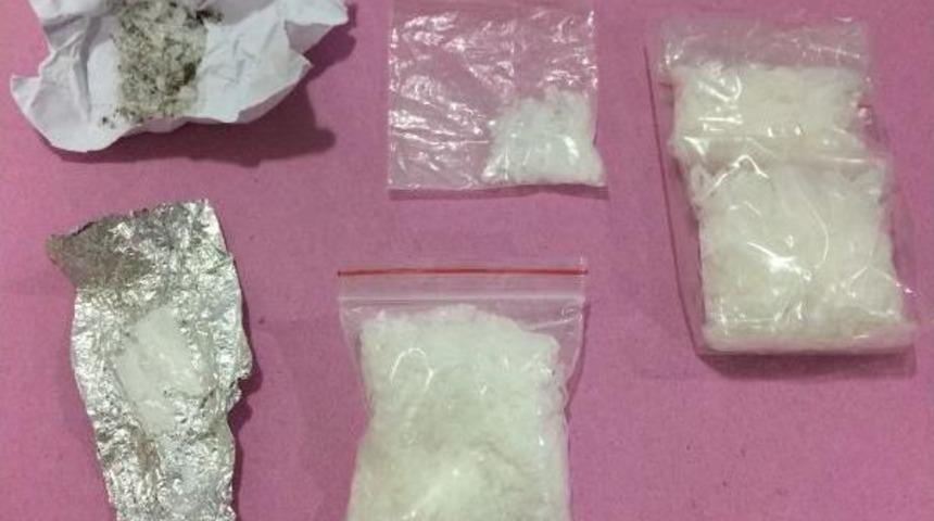 Adıyaman'da Uyuşturucuya Tutuklama