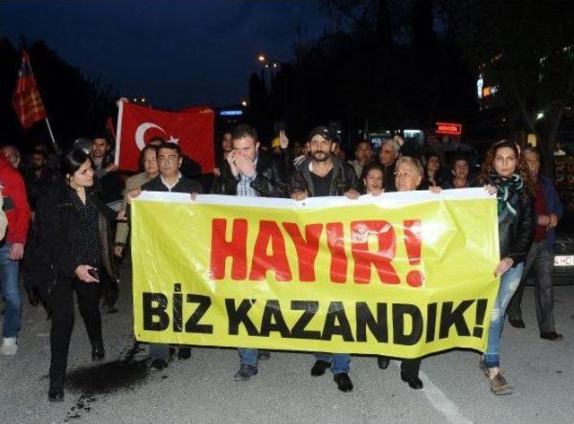 İstanbul'da Referandum Protestoları...