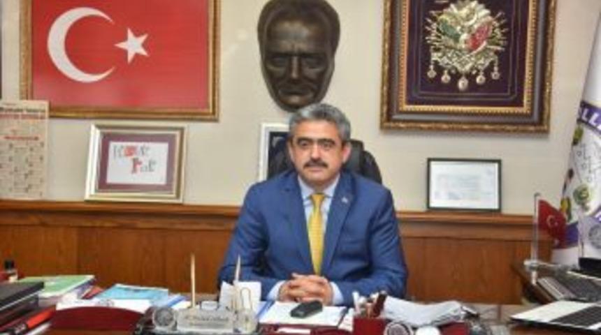 Başkan Alıcık, Ebeler Haftasını Kutladı