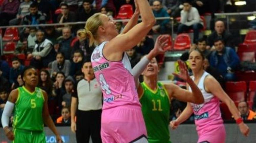 Bellona Ag&uuml;, Normal Sezonu Galibiyetle Tamamladı