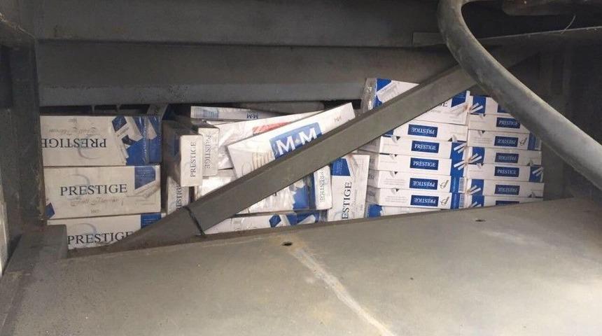 Van&rsquo;da 26 Bin Paket Ka&ccedil;ak Sigara Ele Ge&ccedil;irildi