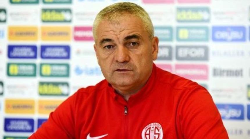 Antalyaspor Teknik Diret&ouml;r&uuml; &Ccedil;alımbay: Ligi Iyi Bir Yerde Bitirmek Istiyoruz