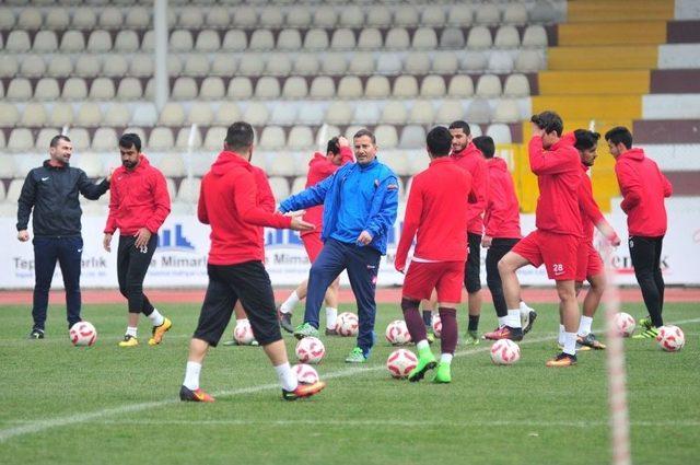 İnegölspor’da Evde Son Randevu