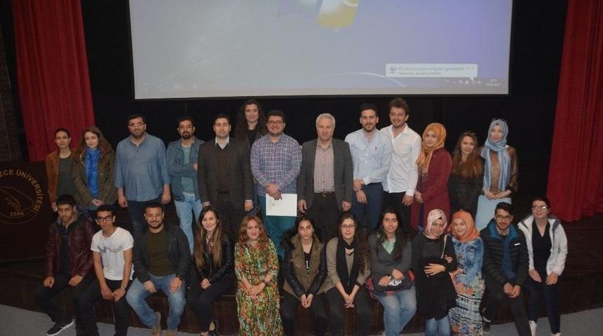 D&uuml;zce &Uuml;niversitesi&rsquo;nden D&uuml;nya Tarihindeki Meclisler Konulu Panel