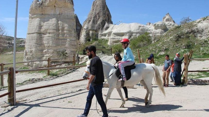 Engelli &Ouml;ğrenciler Turizm Haftasında Unutulmadı