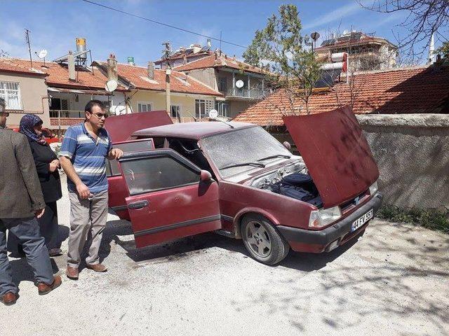 Park Halindeki Otomobilde Yangın