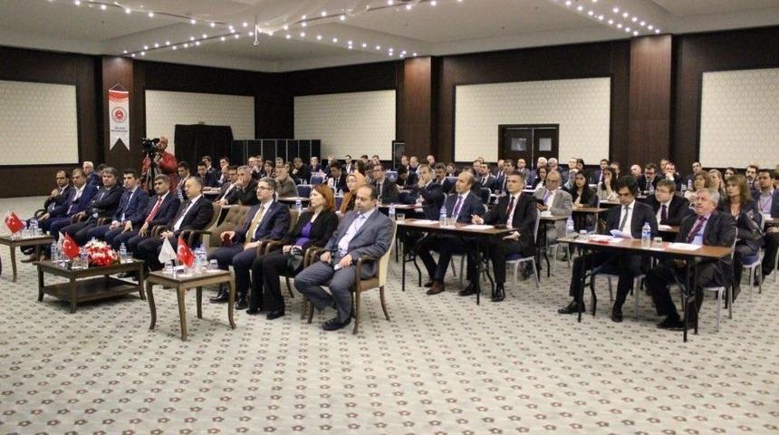 Edirne&rsquo;de &rsquo;disiplin Y&ouml;netmeliği Semineri&rsquo; D&uuml;zenlendi