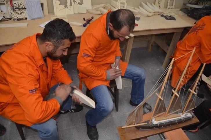 Sinop’ta “bir Usta Bin Usta” Model Gemi Kursu G5