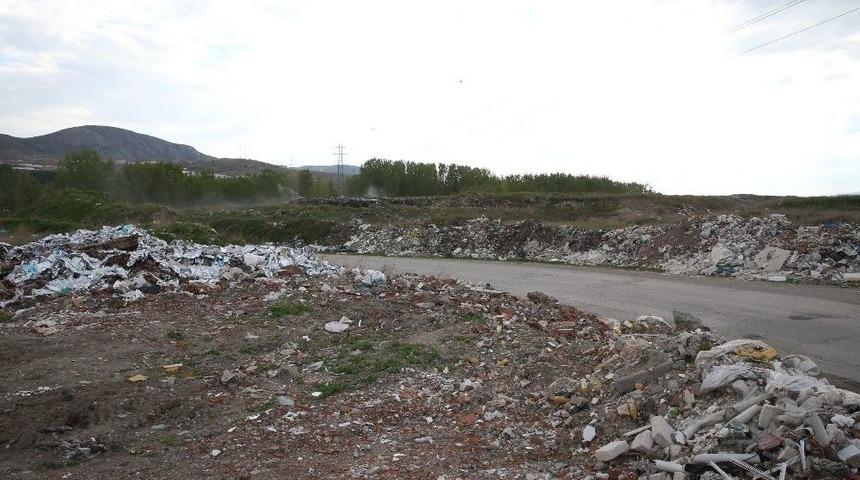 30 Yıllık &Ccedil;&ouml;pl&uuml;k Park Haline D&ouml;n&uuml;şt&uuml;r&uuml;lecek