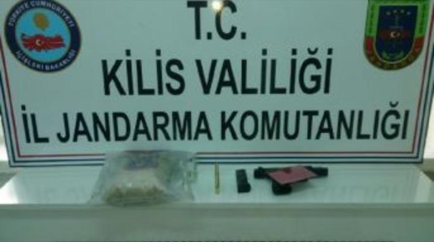 Kilis'te, Uyuşturucu Operasyonuna 2 Tutuklama