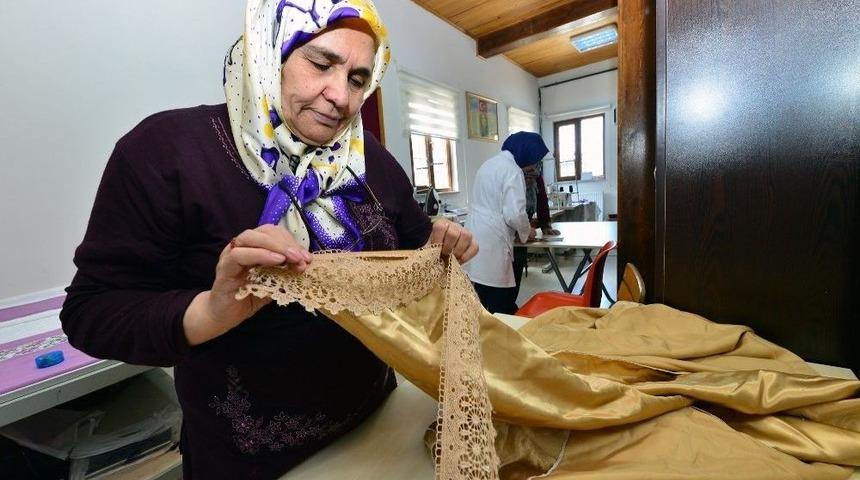 Yıl-mek Kadınları Meslek Sahibi Yapıyor
