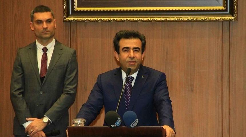 41 Ülkeden Gelen Çocuklar Vali Güzeloğlu’nu Ziyaret Etti