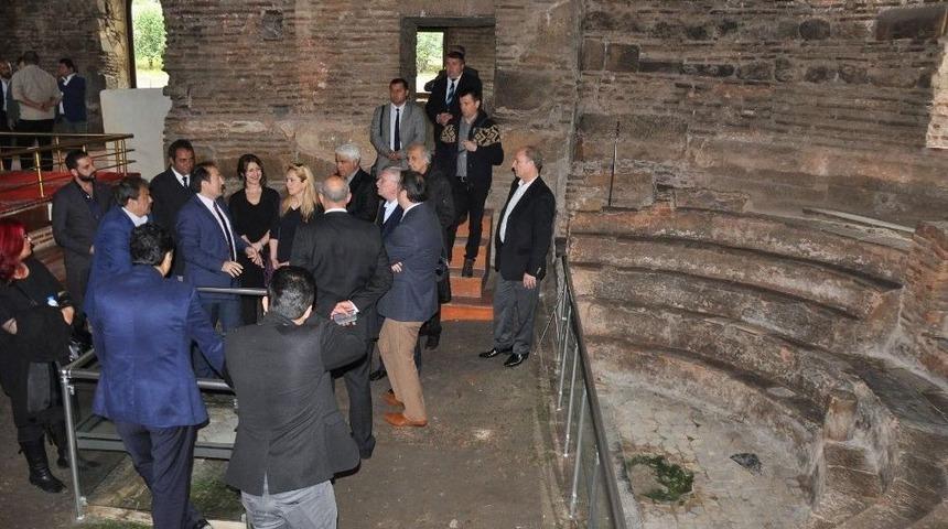 İznik Turizmle D&uuml;nyaya A&ccedil;ılıyor