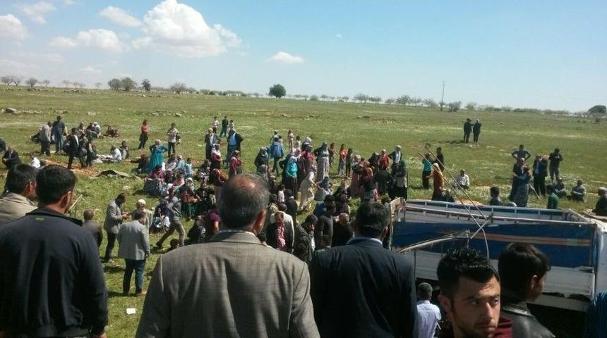 Şanlıurfa&rsquo;da Feci Kaza: 4 &Ouml;l&uuml;, 8 Yaralı