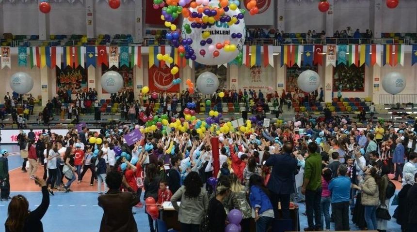 Nil&uuml;fer&rsquo;de Spor Ş&ouml;leni Başladı