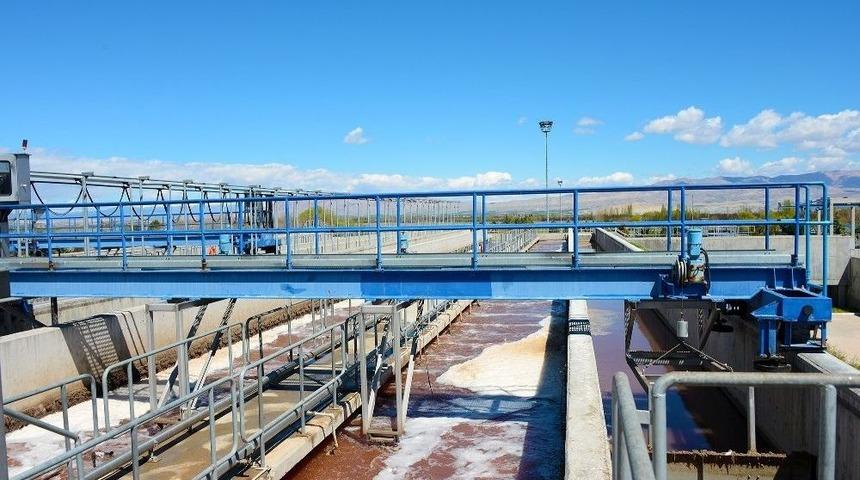 &Ouml;ğrenciler Maski Tesislerini Gezdi