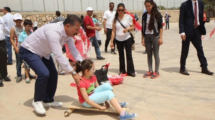 Toroslar Belediyesi, 23 Nisan&rsquo;ı Geleneksel &Ccedil;ocuk Oyunlarıyla Kutlayacak