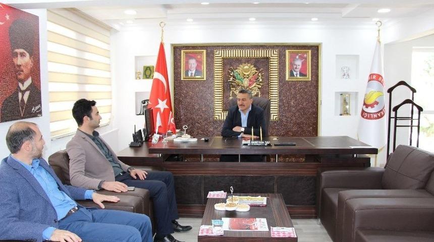 Yazar Mahmut Ulu’dan Başkan Tutal’a Ziyaret